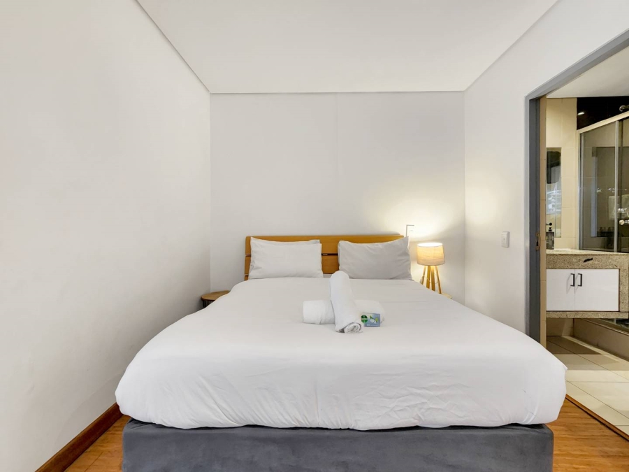 1 Bedroom Property for Sale in De Waterkant Western Cape